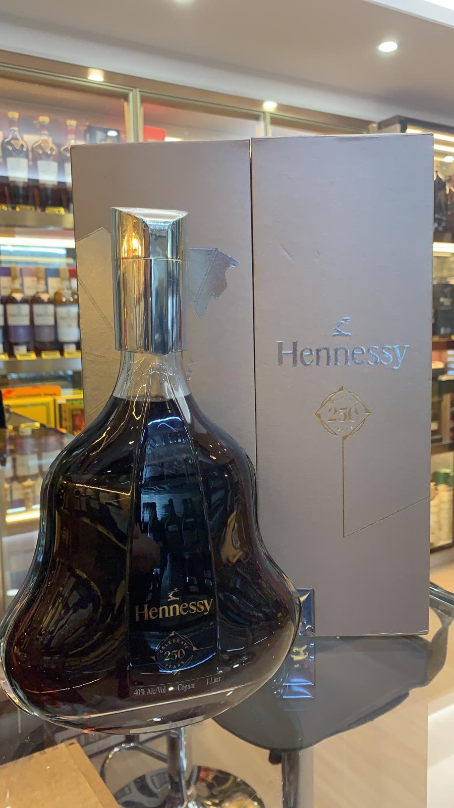 Hennessy 250th Anniversary Colectors Congnac 1L