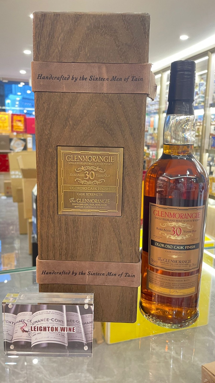Glenmorangie 30 Year Old Oloroso Sherry Finish Highland Single Malt Scotch Whisky Distillery Bottling 70cl / 44.3%